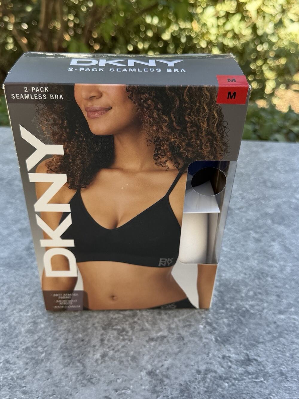DKNY Women's 2-Pack Seamless Bra, Black / Ivory, Size M